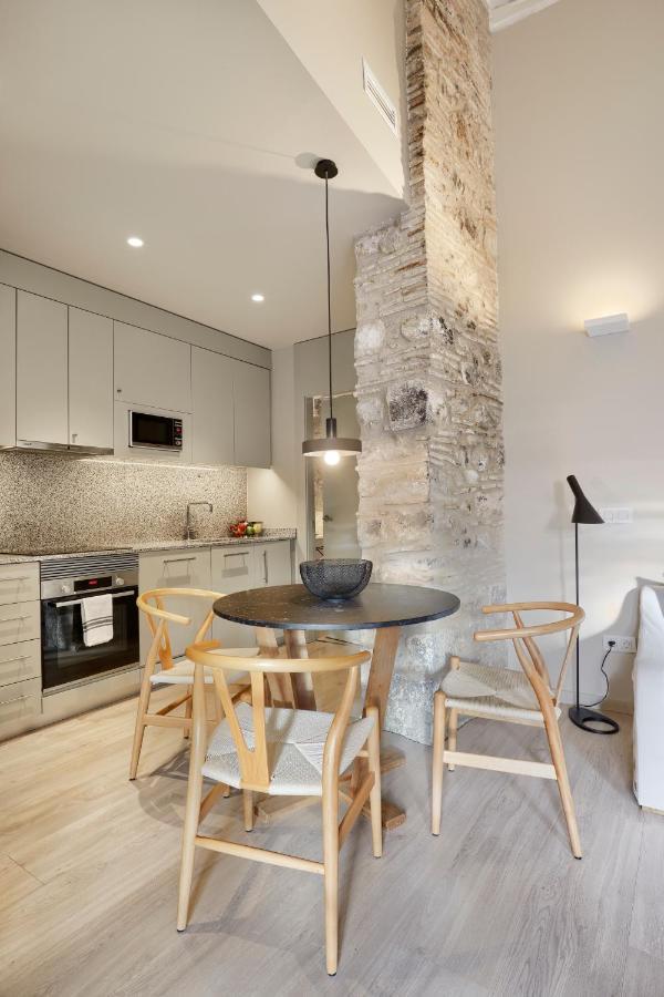 Canvas & Lofts Apartment *